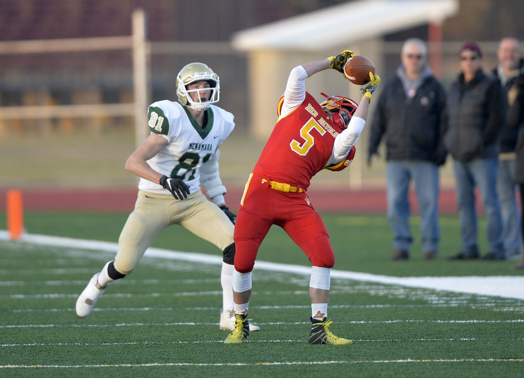 Murphysboro downs Bishop McNamara